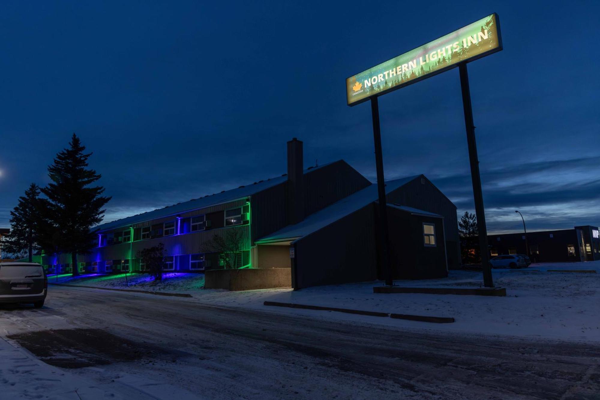 Northern Lights Inn Fort St. John Exterior photo