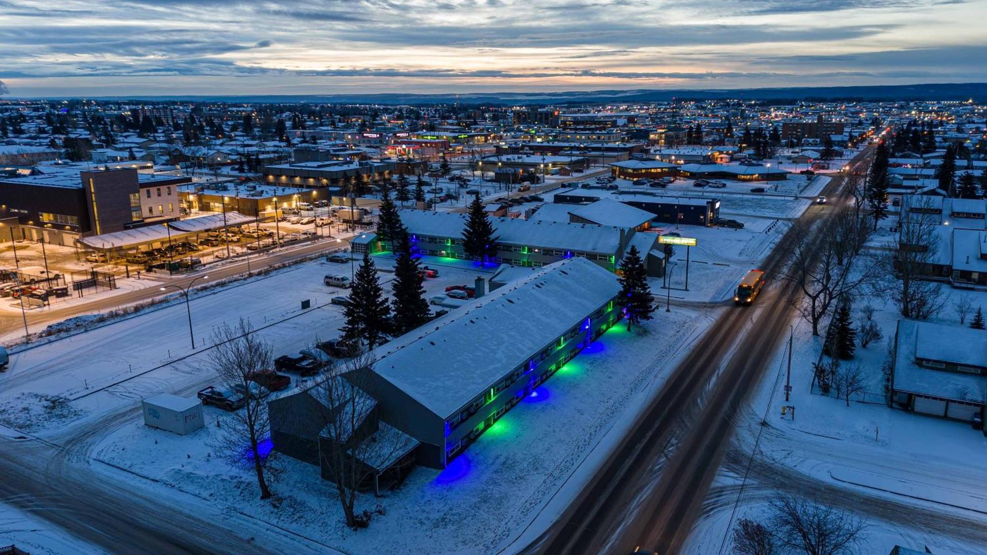 Northern Lights Inn Fort St. John Exterior photo